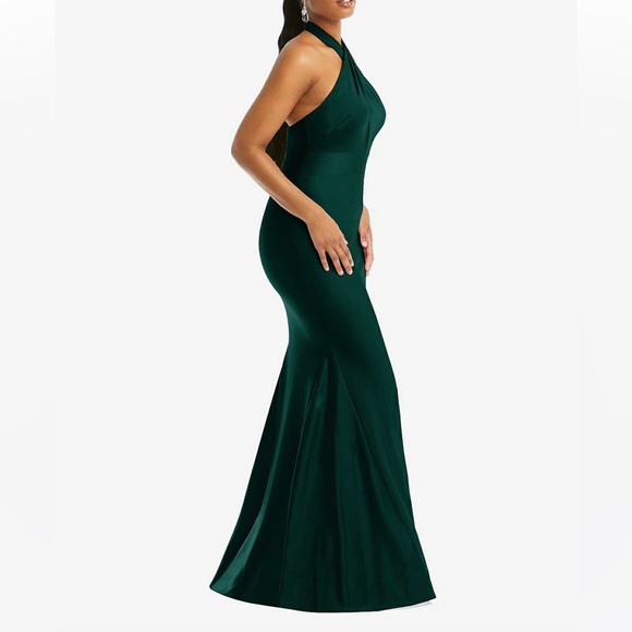 CYNTHIA & SAHAR XIMENA · STYLE CS112 · LUXE STRETCH SATIN Evergreen XL - Picture 2 of 11